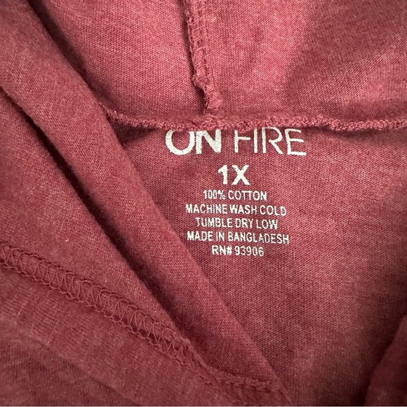 On Fire Women’s Graphic Hoodie Size 1X - Picture 6 of 14